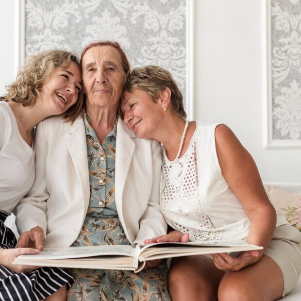 Mulheres 60+ redefinem o mercado imobiliário