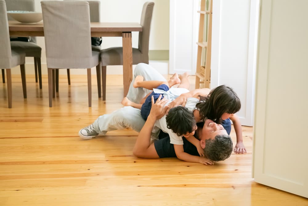 Três dicas de revestimento para casas com crianças